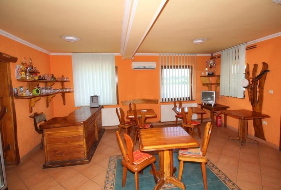 Guest House Vila Alexandar Palić Oda fotoğraf